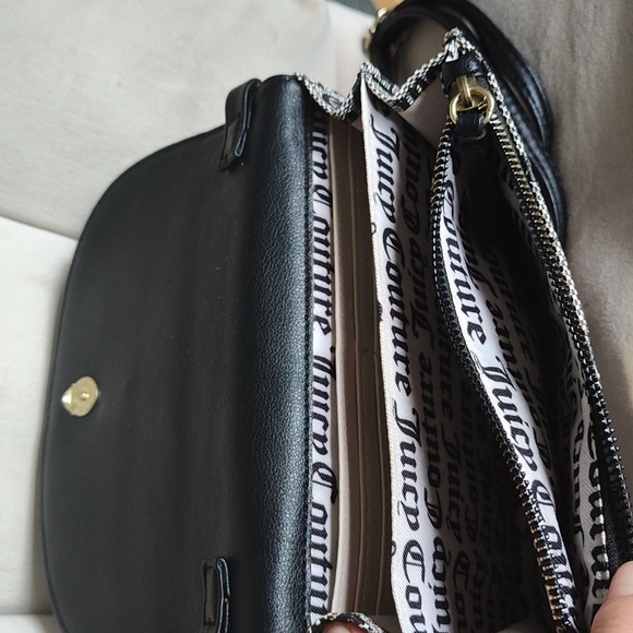 Juicy Couture adjustable shoulder bag/clutch. - Picture 5 of 6